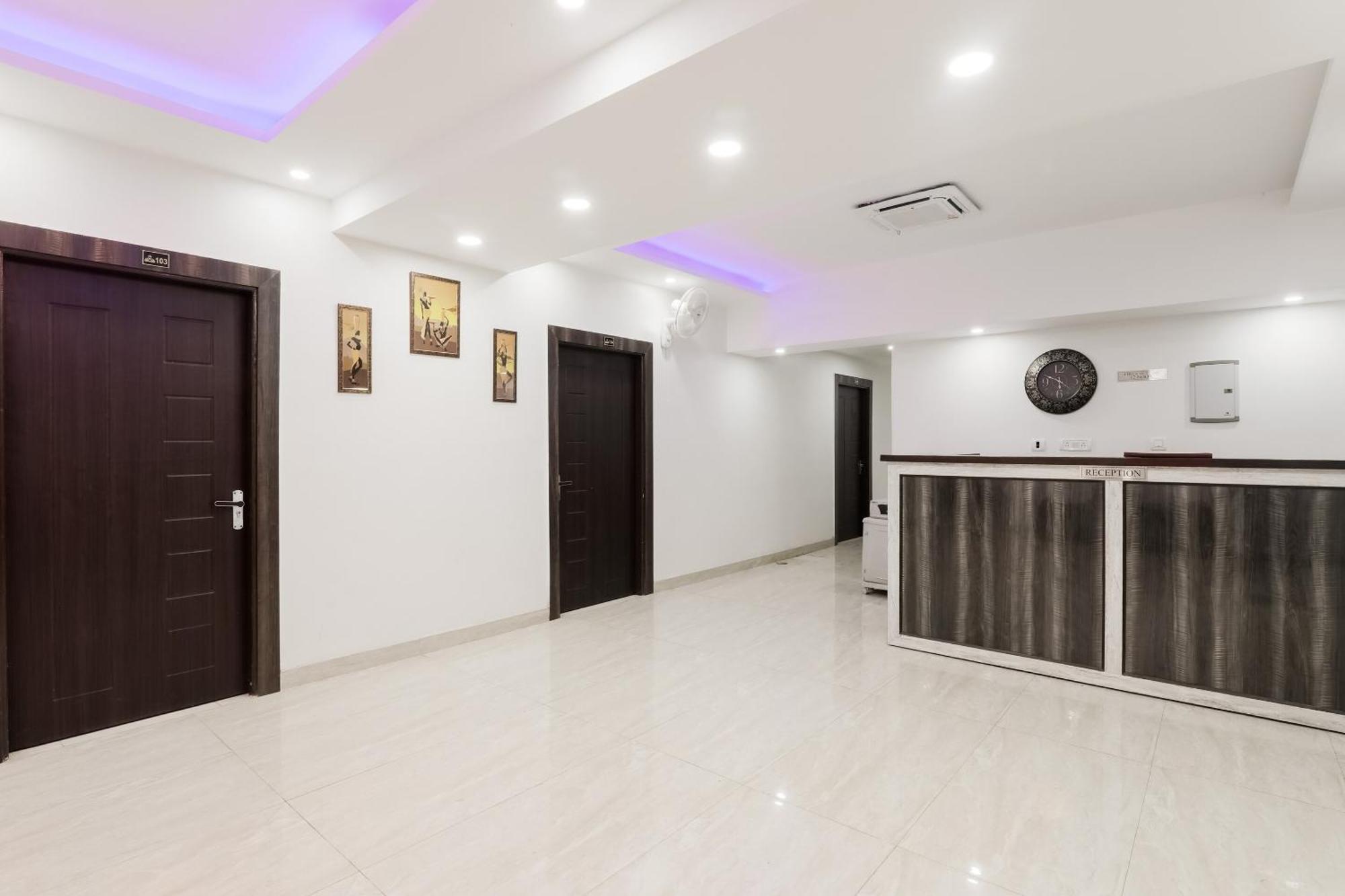 Hotel O The Maharaja Inn Lakhnau Kültér fotó